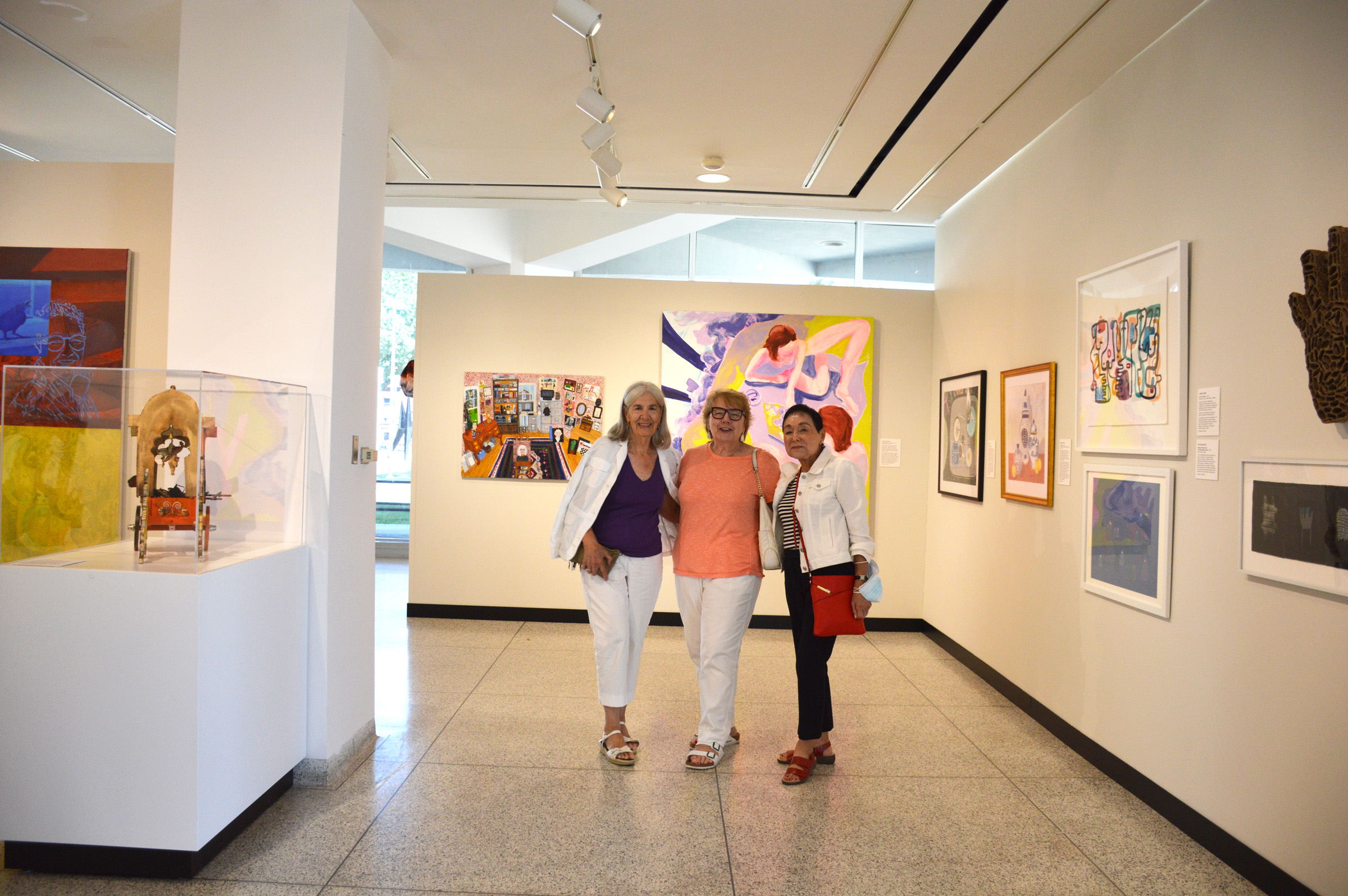 NJStateMuseumAug2022_0028-SallyConnieAngelica